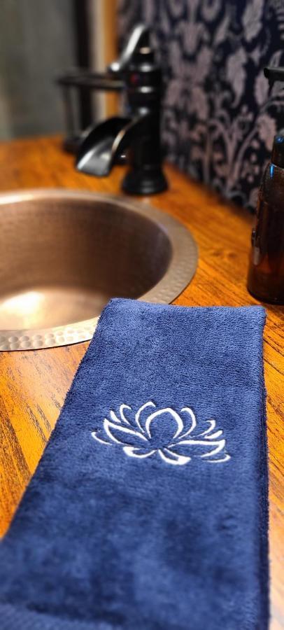 Riverside Retreat Hotel Hendersonville Ngoại thất bức ảnh